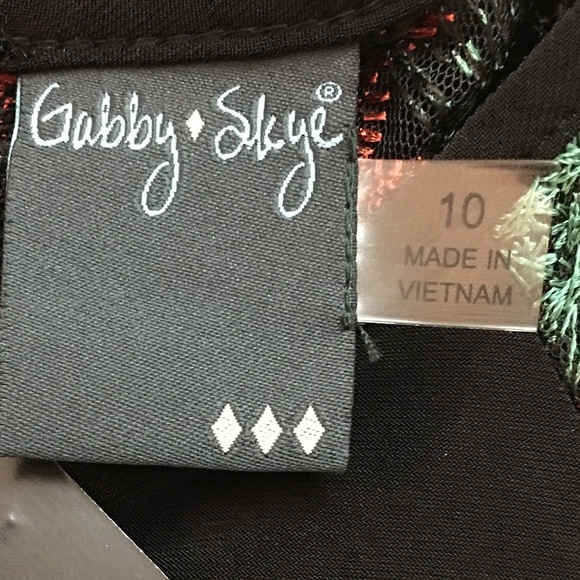 Gabby Skye Embroidered Mesh Sleeve Dress Size 10 - Picture 4 of 6